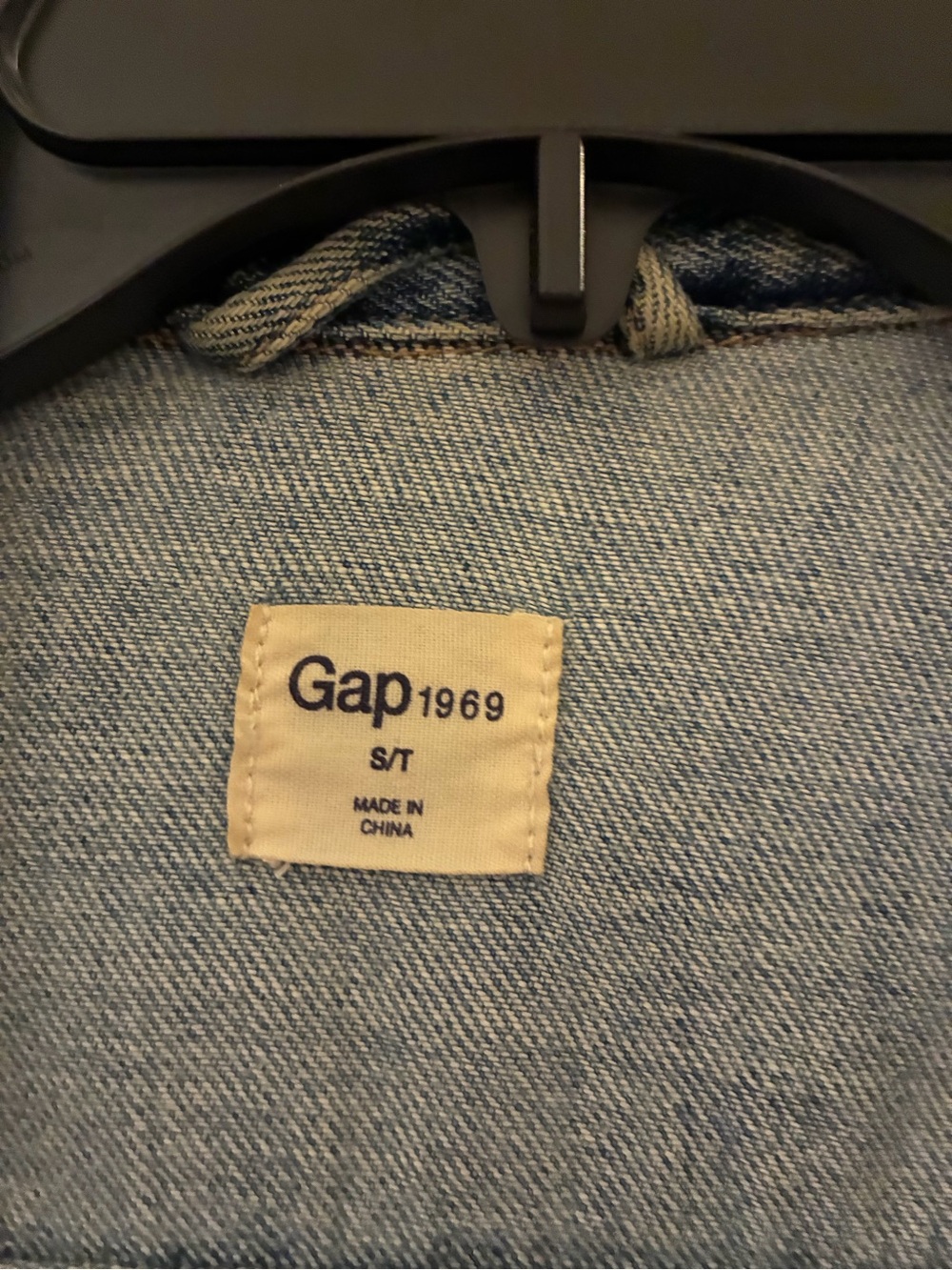 GAP Light Blue Denim Jacket - Picture 3 of 5